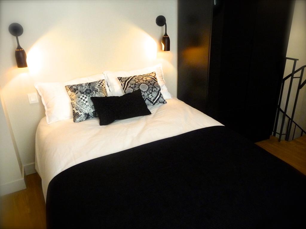Duplex De Charme Au Coeur De Montmartre Paris Quarto foto