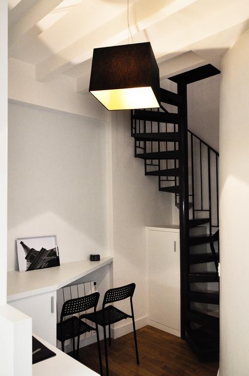 Duplex De Charme Au Coeur De Montmartre Paris Quarto foto