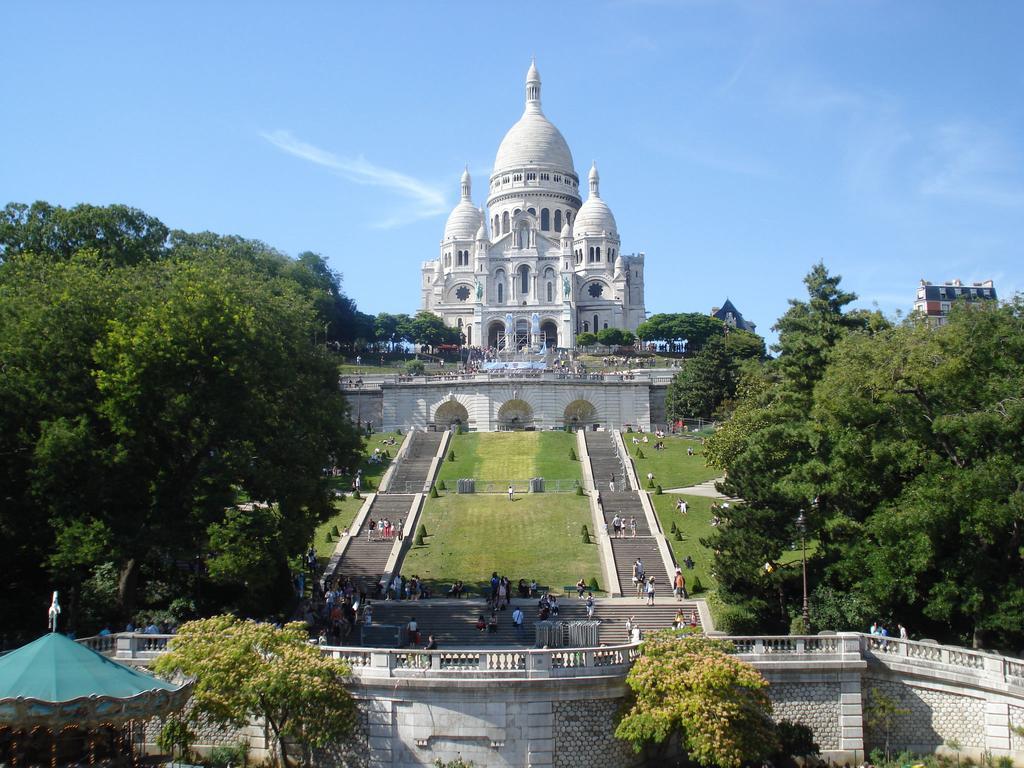 Duplex De Charme Au Coeur De Montmartre Paris Exterior foto